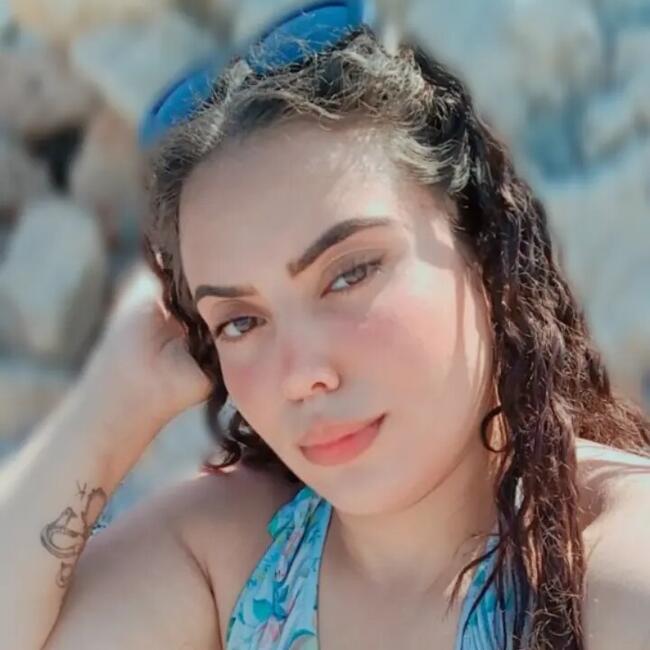 Babysitter in Nice: Salma