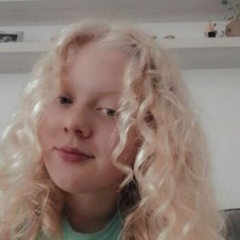 Babysitter Roeselare: Anaïs