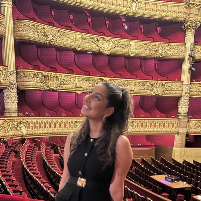 Babysitter in Longperrier: Sofia