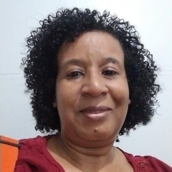 Babá em Salvador: Fernanda