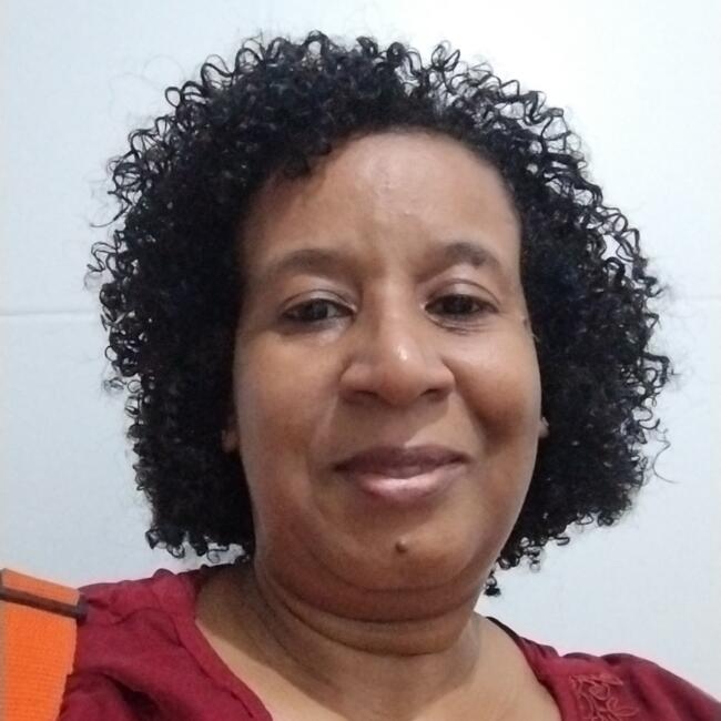 Babá em Salvador: Fernanda