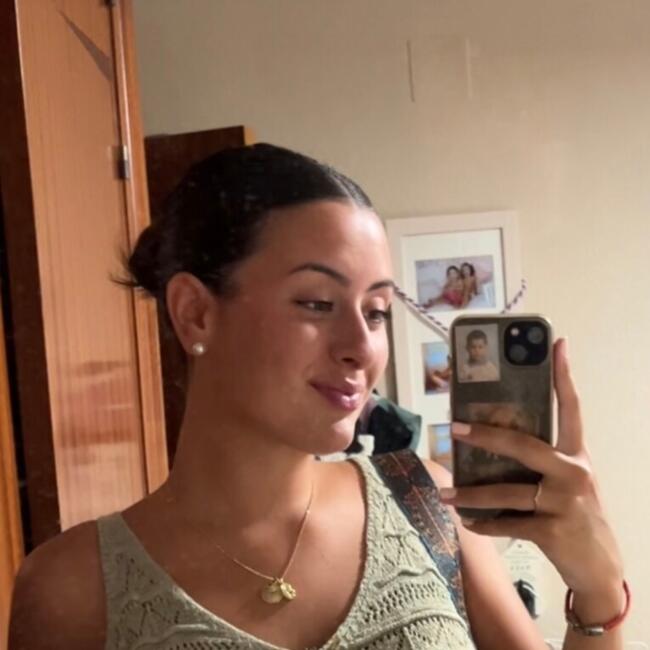 Niñera en Dos Hermanas: Ana