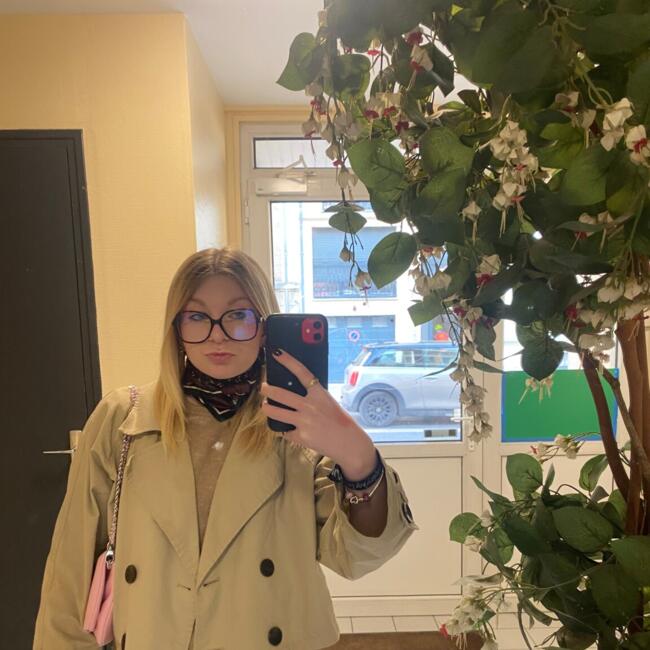 Babysitter in Reims: Louann