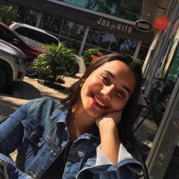 Niñera en Pilar: Julieta