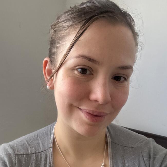 Trabajo para niñera en Zárate: Priscila