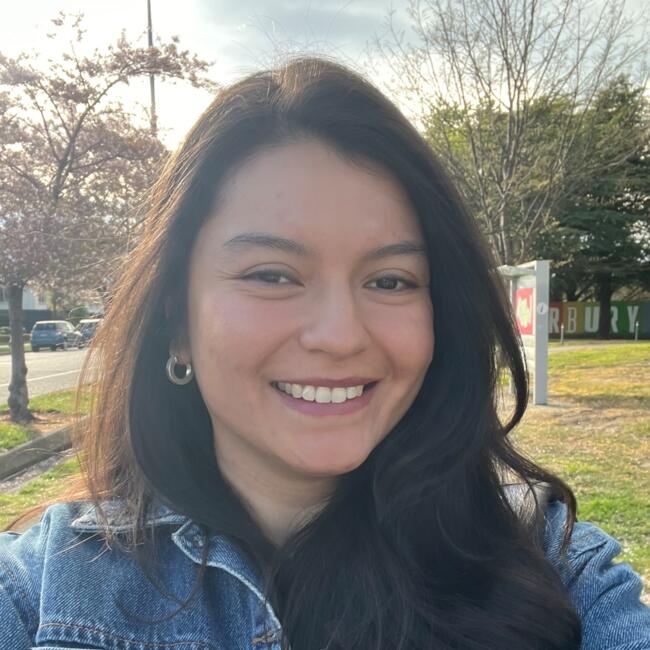 Babysitter in Christchurch: Sara Isabel