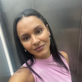 Parent Arrentela: Leslie