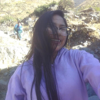 Babysitter in Ate: Genesis