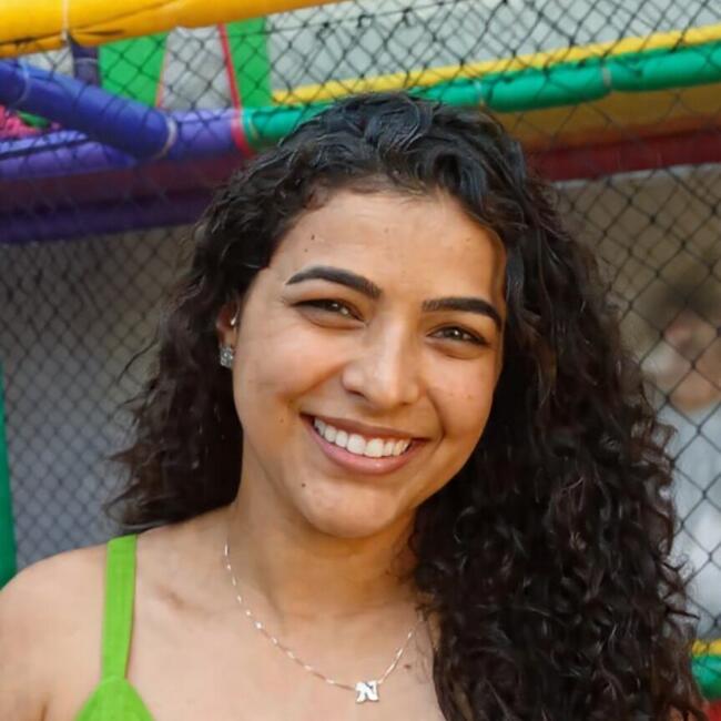 Babysitter in Caçapava: Nathália