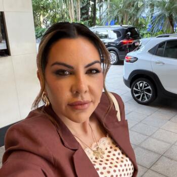 Emprego de babá em Tramandaí: trabalho de babá Daiane