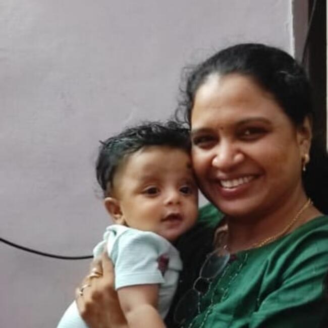 Babysitter in Mumbai: Bismi
