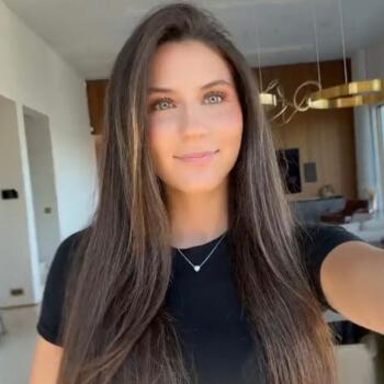 Babysitter in Älvnäs: Angeline