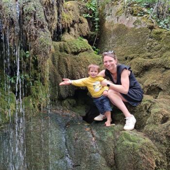 Parent Court-Saint-Étienne: Charlotte