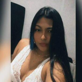 Babysitter in Ananindeua: Leandra Monique