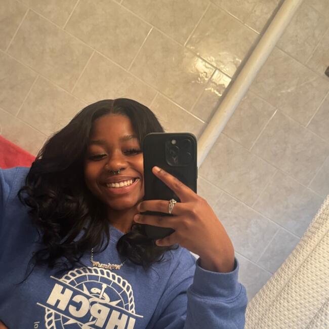 Babysitter in Borough of Queens: Rihanna