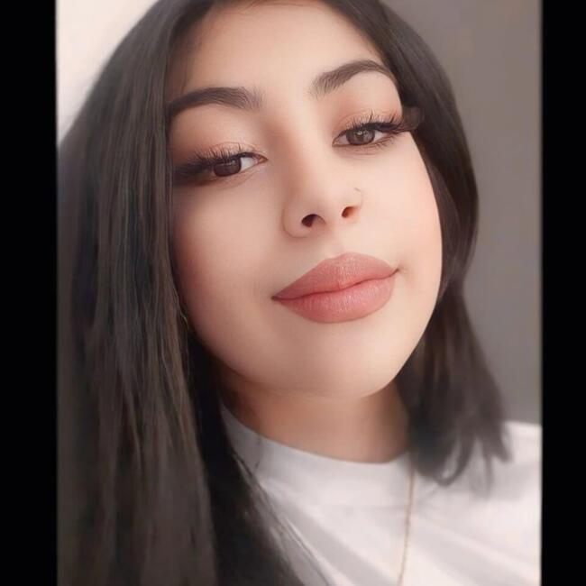 Babysitter in London: Alesia