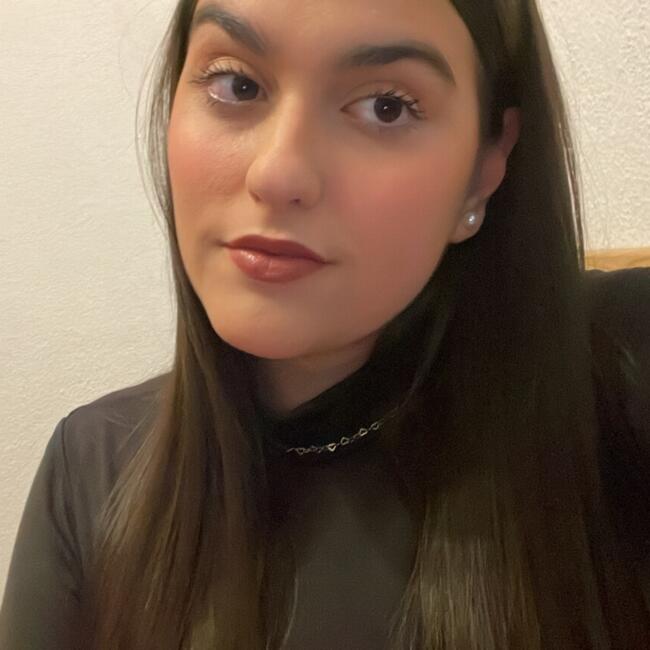 Canguro en Torres de la Alameda: Alexandra