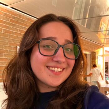 Babysitter in Lille: Julie