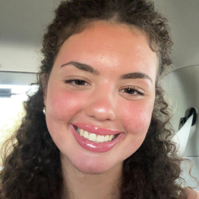 Babysitter in Brisbane: Bianca