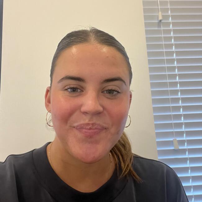 Babysitter in Dublin: Robyn