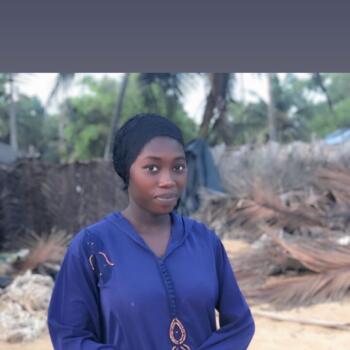 Babysitter in Abidjan: Mariam