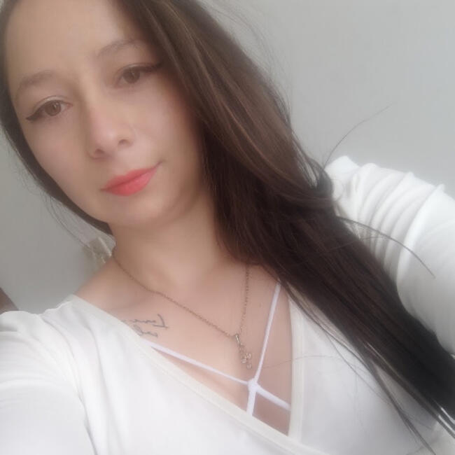 Babysitter in Melbourne: CINDY JULiETH