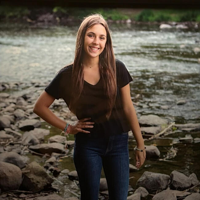 Canguro en Boadilla del Monte: Paula