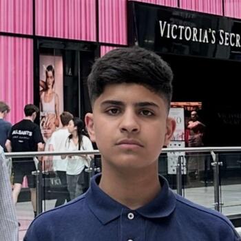 Babysitter in Manchester: Abass
