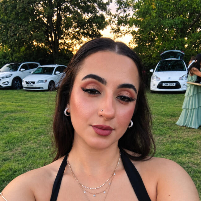 Nanny in Basingstoke: Manuela