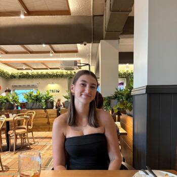 Babysitter Perth: Indiana