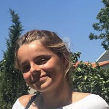 Baby-sitter in Paris: Alix