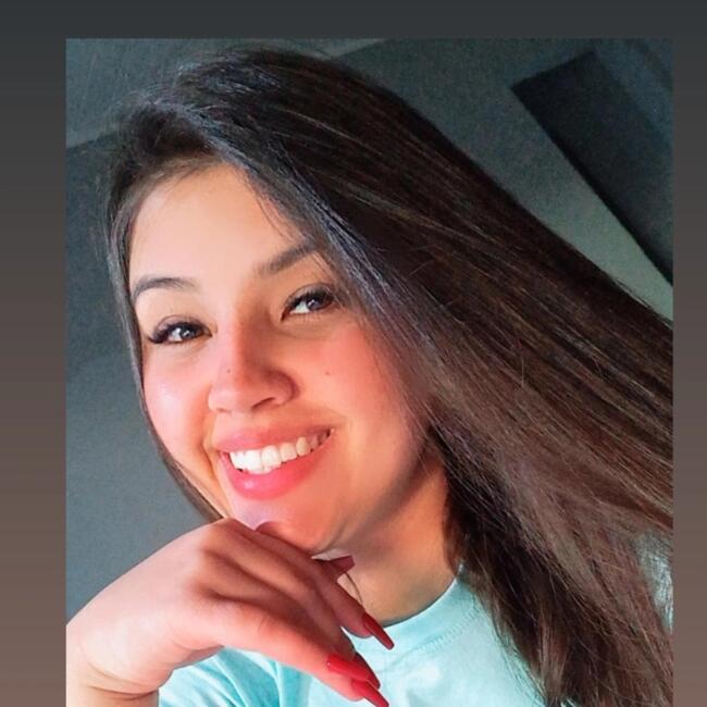 Babysitting job in Curitiba: Ana Luiza Aparecida