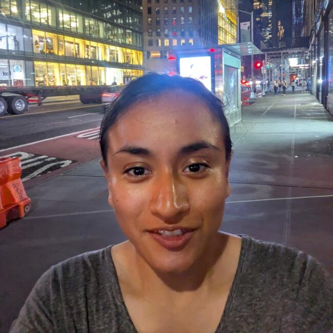 Babysitter in Leander (Texas): Ana