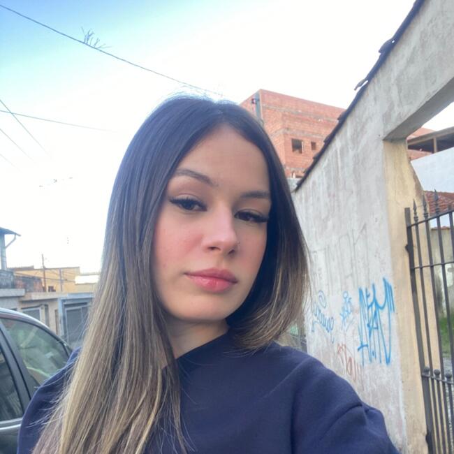 Babysitter in São Paulo: Laryssa