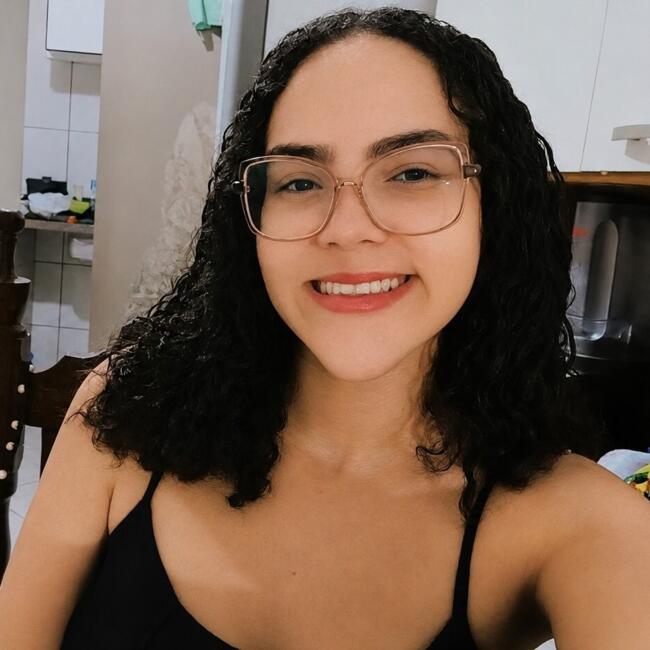Babysitter in Vila Velha: Lorena
