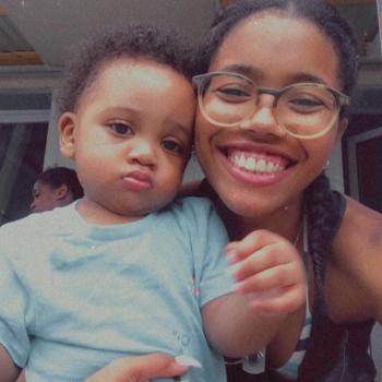 Lisbon的保母: Mariana