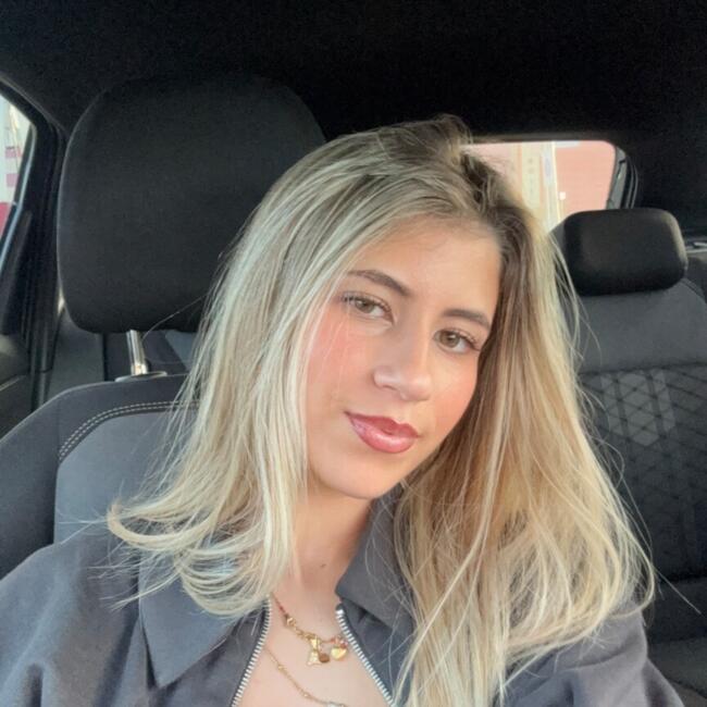 Babysitter in Seixal: Rita