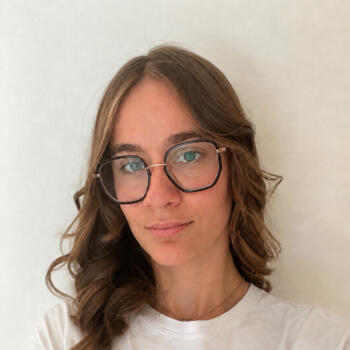 Babysitter in Villars-les-Dombes: Capucine
