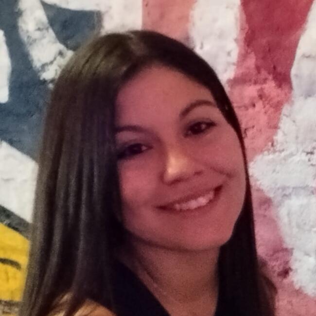 Babysitter in Rosario: Camila