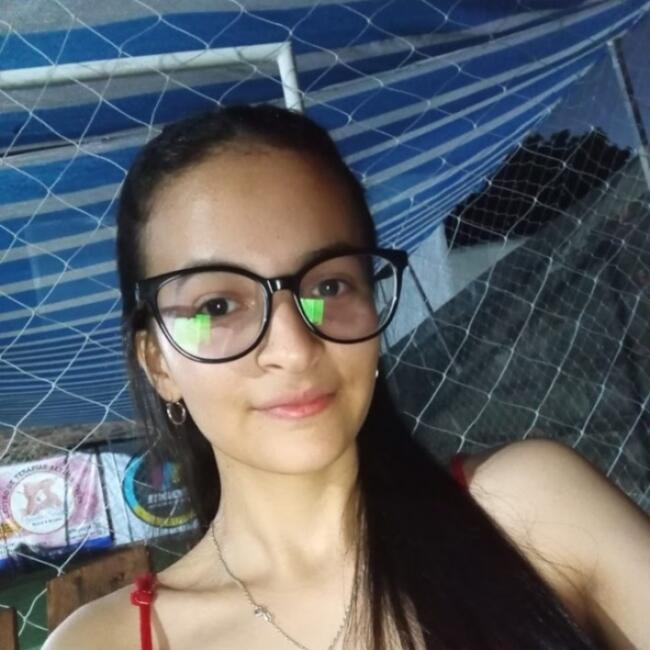 Niñera en Salto: Nadia