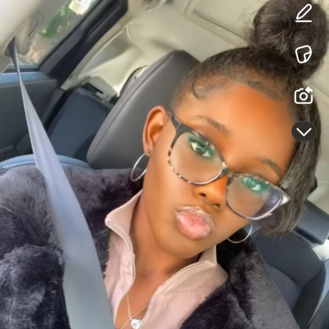 Babysitter in Birmingham: Shenice