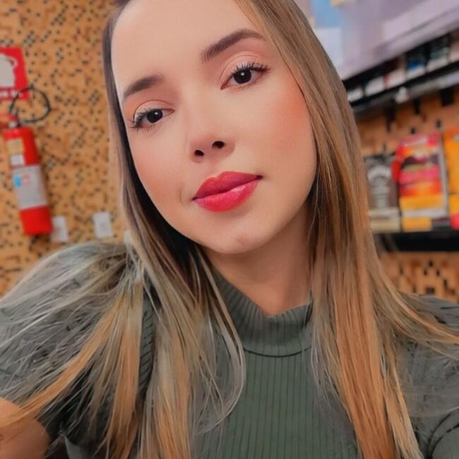 Babysitting job in Irati: Priscila