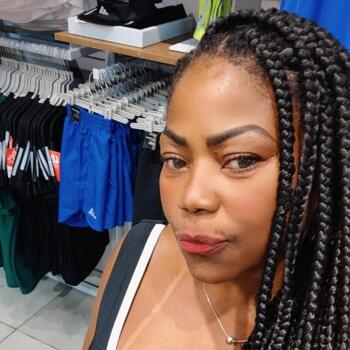 Babá em Rio de Janeiro: Elaine