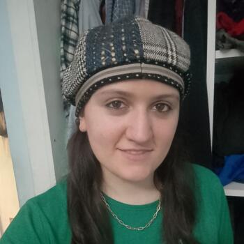 Niñera en Ciudad del Libertador General San Martín: Milagros