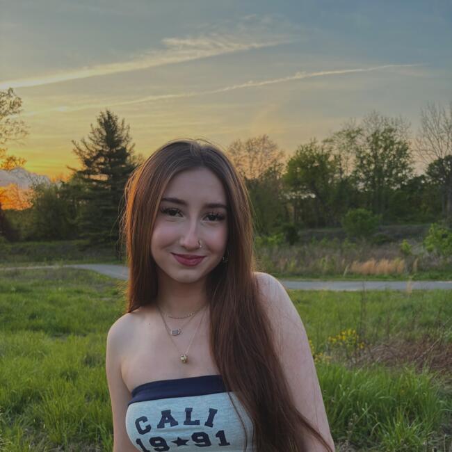 Babysitter in Huntingdon Valley: Iliana