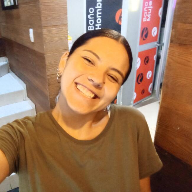 Niñera en Manizales: Ana Sofía