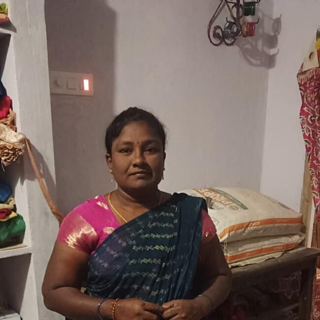 हैदराबाद में बेबीसिटर: Ramadevi