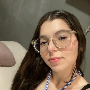 Babysitter Campo Grande: Viviane