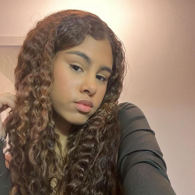 Babysitter in Leysin: Scarlet