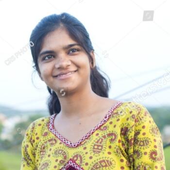 हैदराबाद में बेबीसिटर: Ayesha Sadi